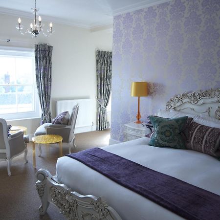 Angel Hotel Bury St. Edmunds ภายนอก รูปภาพ