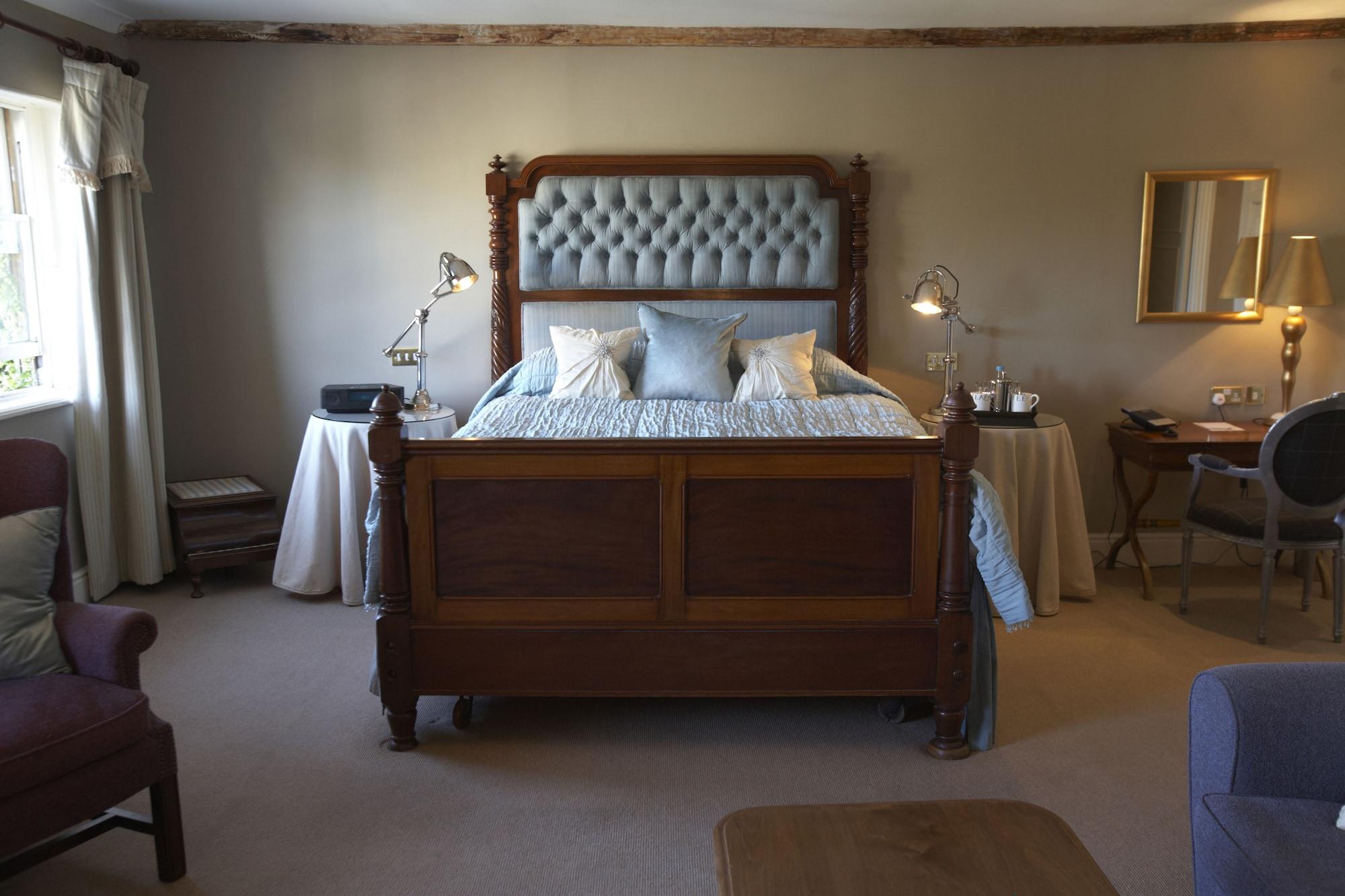 Angel Hotel Bury St. Edmunds ภายนอก รูปภาพ